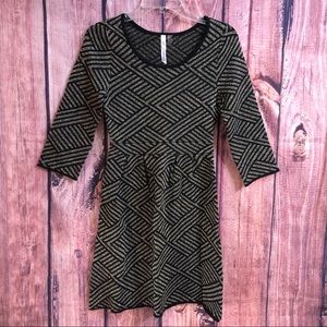 NY Collection Black & Gold Patterned A-Line Dress with Three-Quarter Sleeves